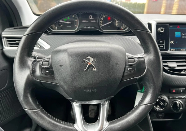 Peugeot 208 cena 29900 przebieg: 146000, rok produkcji 2015 z Łeba małe 379